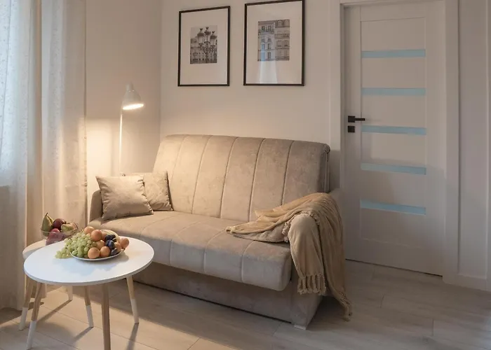 Clever 1 Kamienica Grochow Warszawa